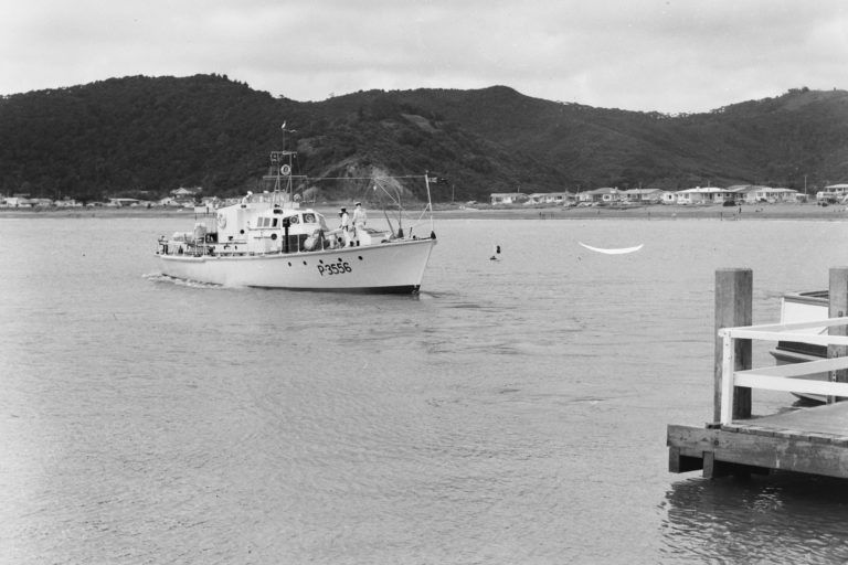 HMNZS Takapu, Waitangi Day 1963