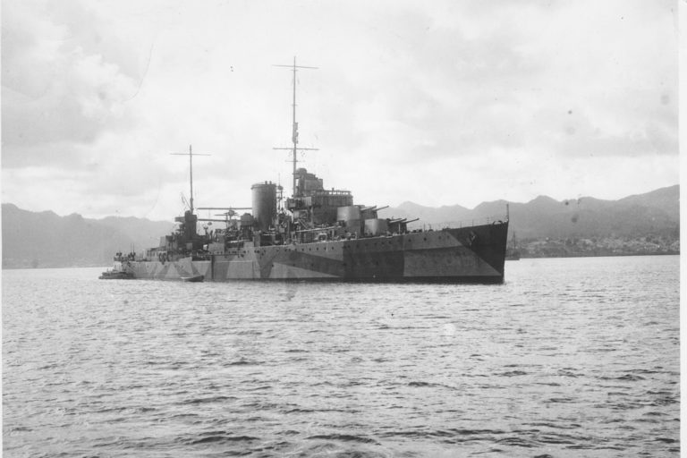 HMNZS Leander in Dazzle 1942