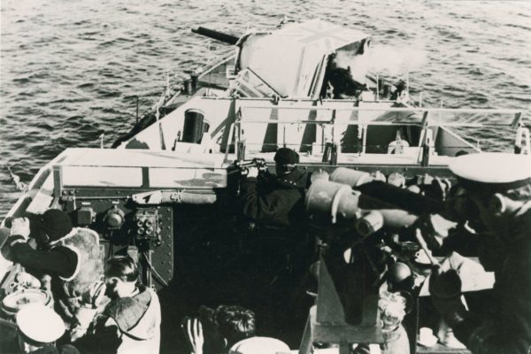 HMNZS Taupo 4 inch gun bombardment, Korea