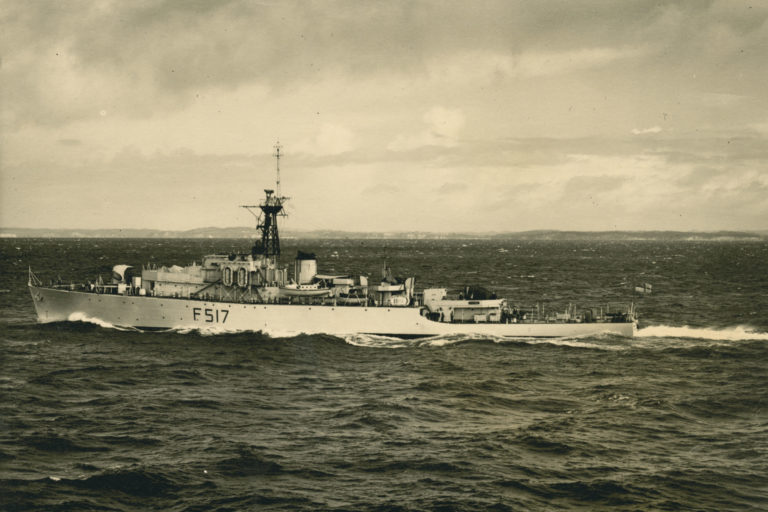 HMNZS Tutira at sea