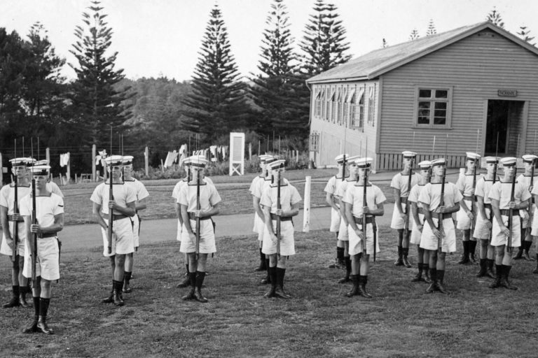 Seamen boys 31 class Tamaki 1945