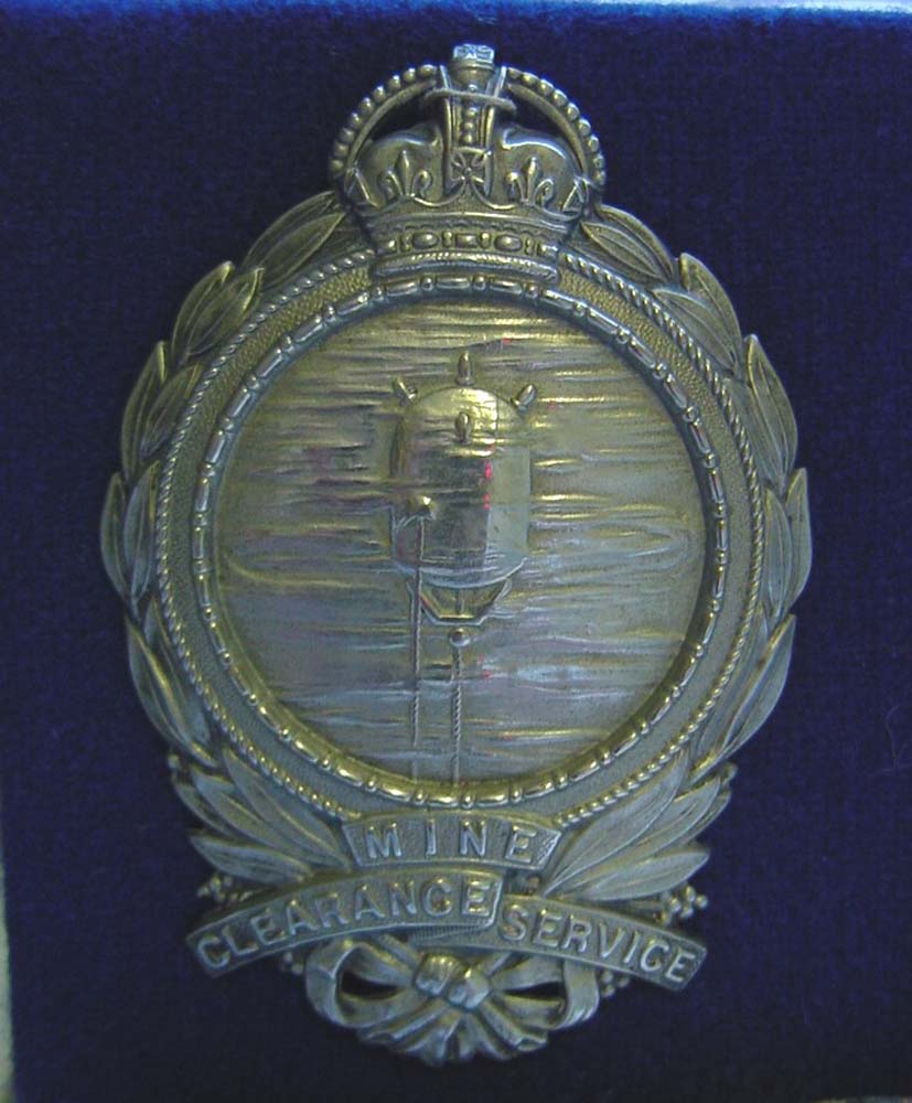 Minesweeping Badge issued to personnel engaged in minesweeping in WWI