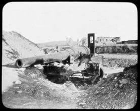 21232h.tif Cannon, Dardanelles Expedition, No 1 Fort demolished by HMS Queen Elizabeth